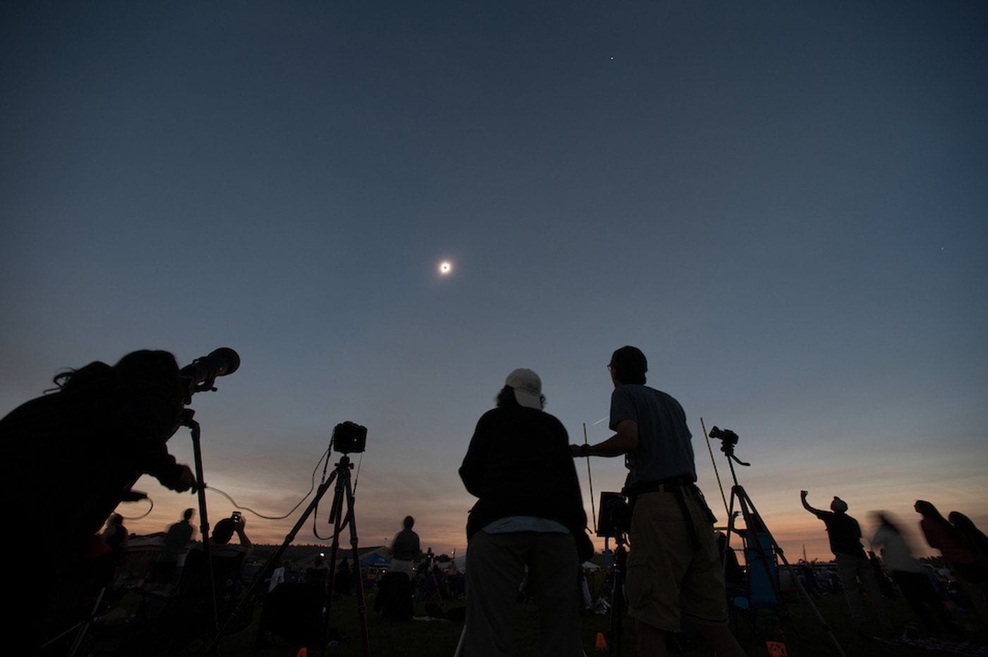 Total eclipse gives scientists chance to probe Sun's mysteries