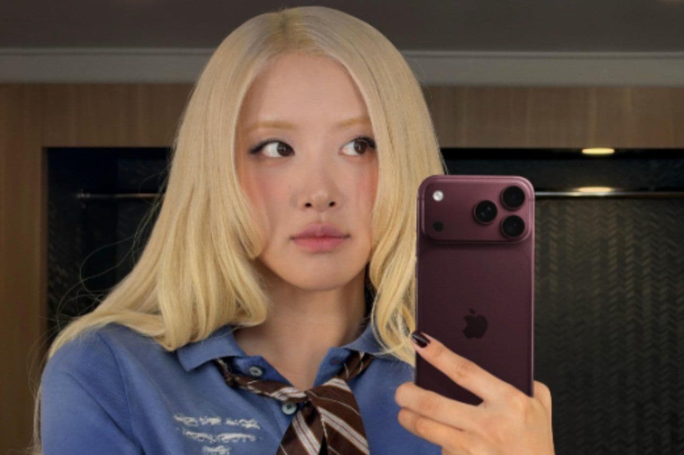 Blackpink's Rosé shoots 'new trick' video on iPhone 18 Pro
