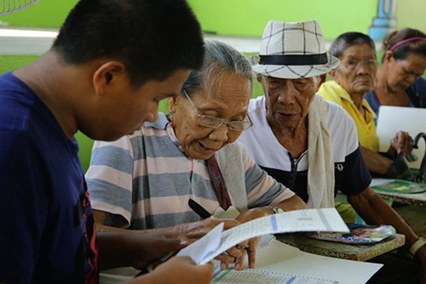 Filipinos projected to live longer over next decade