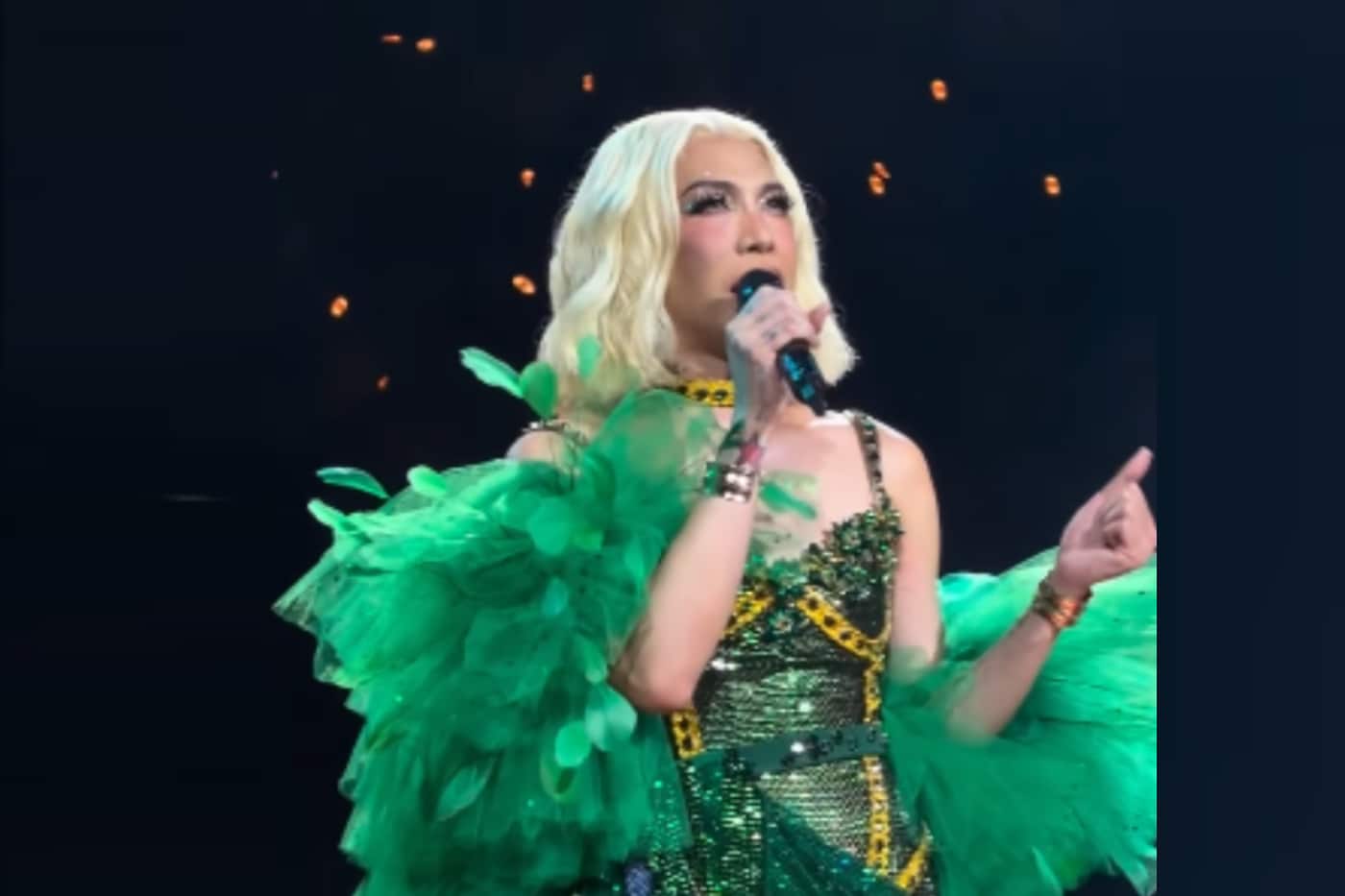 Vice Ganda calls on Gen Zs to choose leaders who will help them 'win' in life