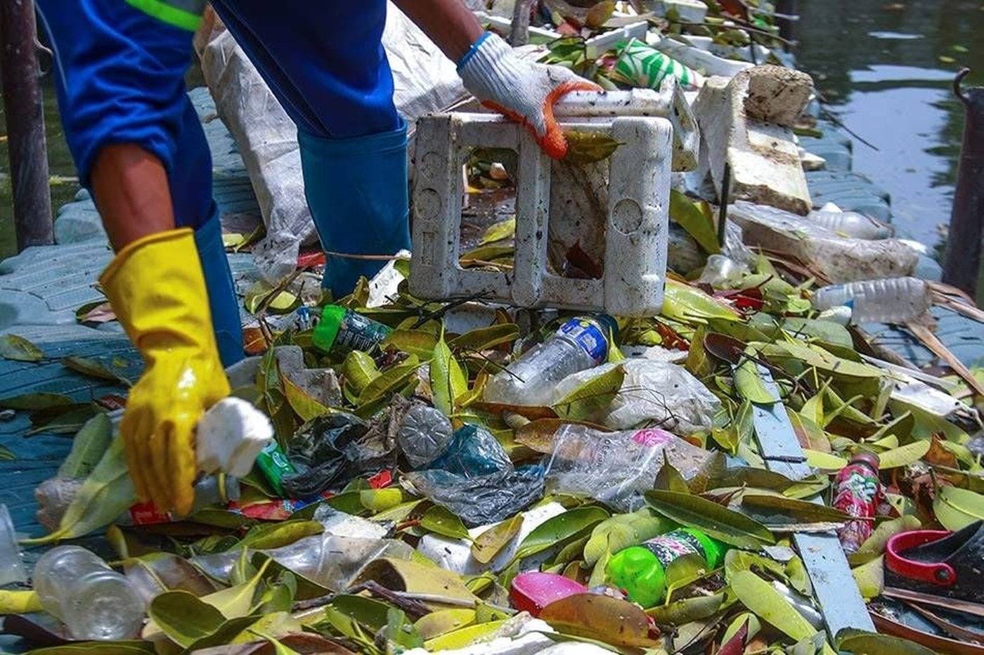 Not all plastic alternatives are green, advocates warn as Philippines confronts ‘sachet economy’