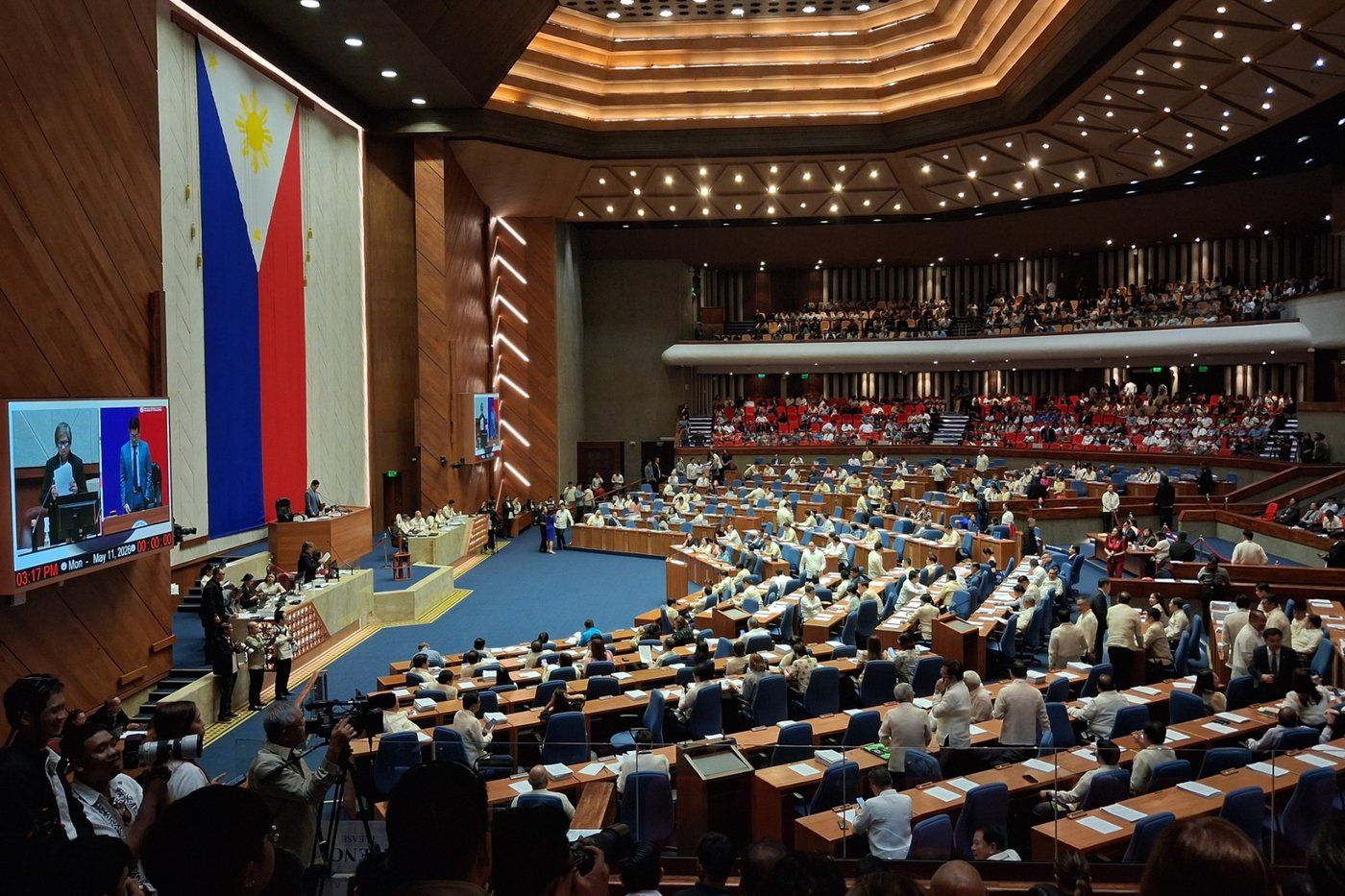 Higher taxes eyed on beverages, e-cigarettes, plastics to offset P67-B losses from tax relief
